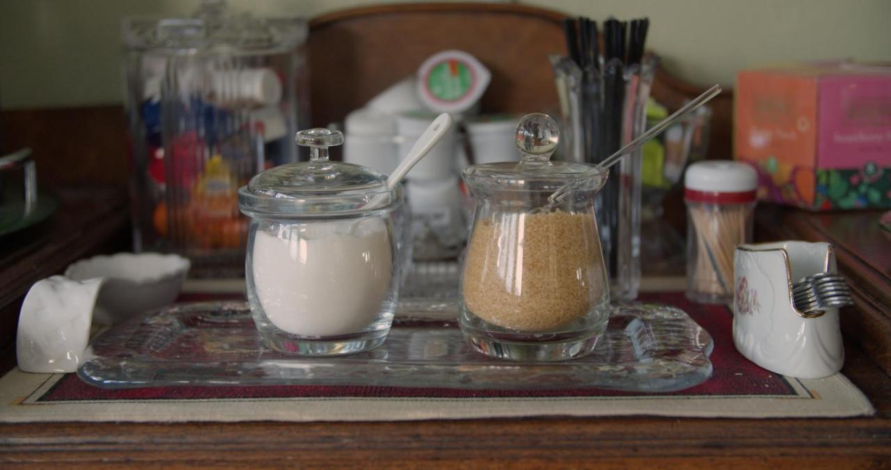 Granbury Gardens Bed And Breakfast 외부 사진