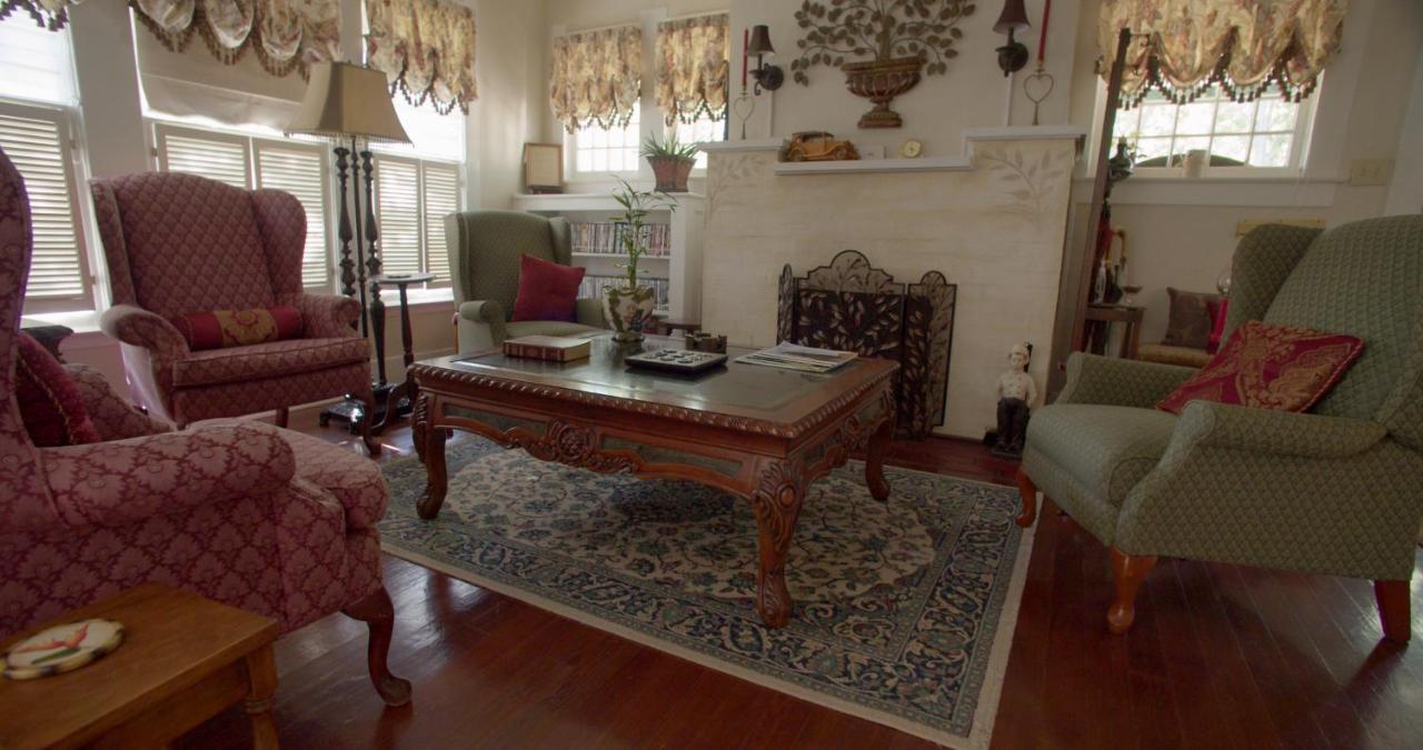 Granbury Gardens Bed And Breakfast 외부 사진